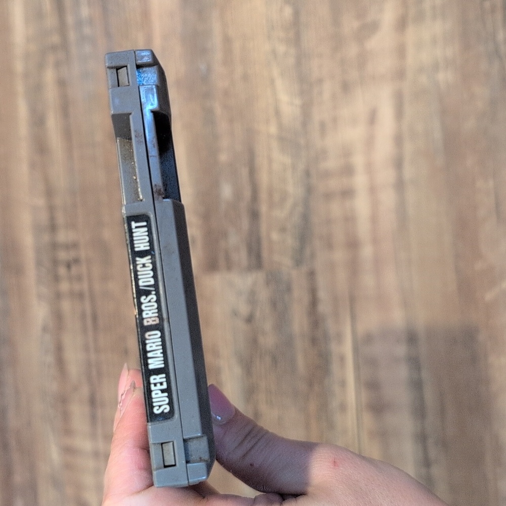 Nintendo Gray Game Cartridge - Super Mario Bros. / Duck Hunt - Picture 4 of 5
